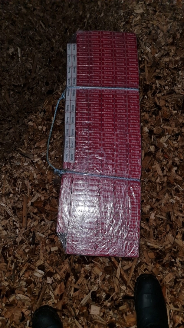 FOTO: Kontrabandas cigaretes