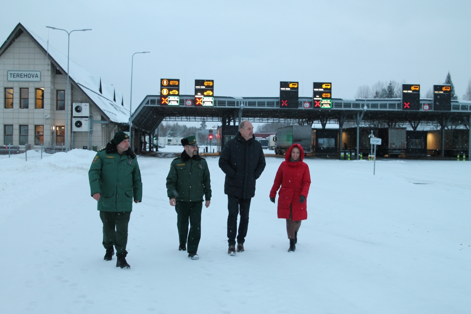 Valsts robežsardzē viesojas Vācijas Federālās policijas sakaru virsnieks