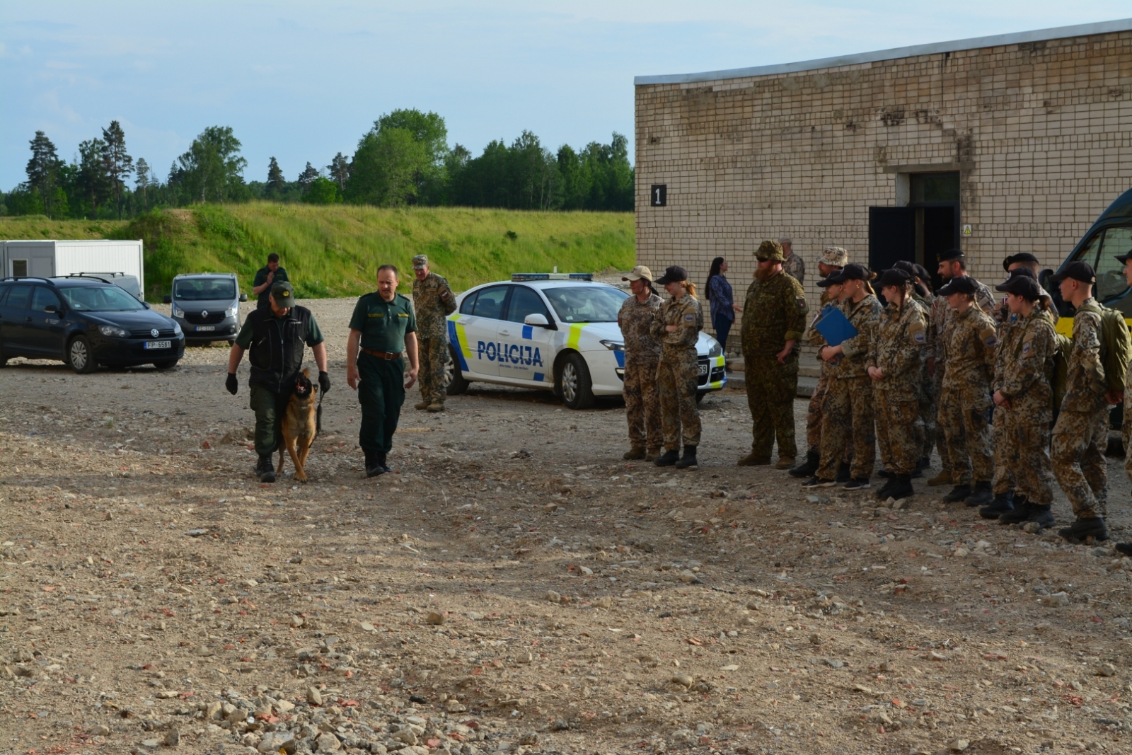 Informatīvais pasākums Valsts aizsardzības mācības vasaras nometnē Skrundā