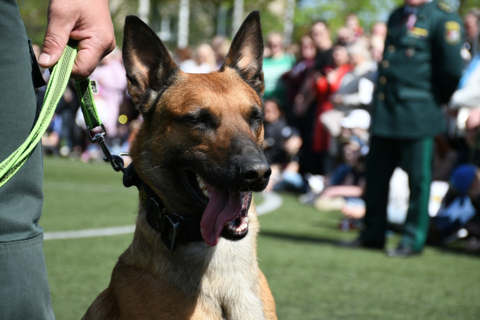 FOTO: Robežsargi piedalās 4. maija svinībās Rēzeknē
