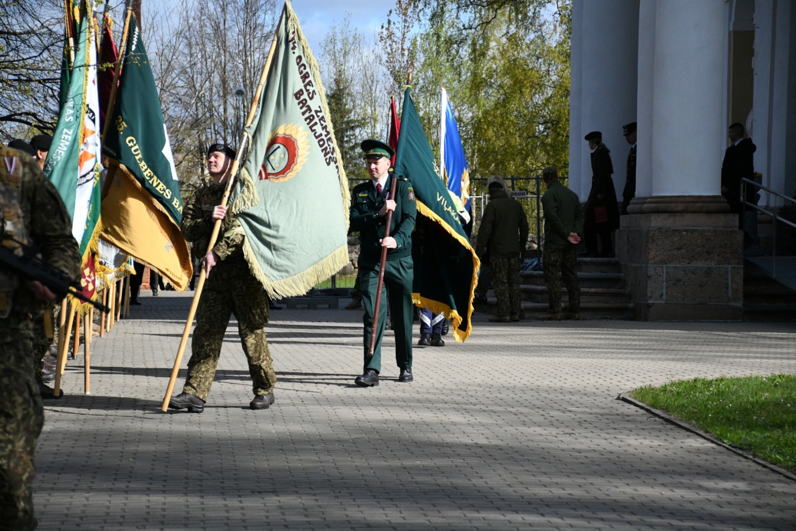 Robežsargi piedalās 4. maija svinībās Alūksnē