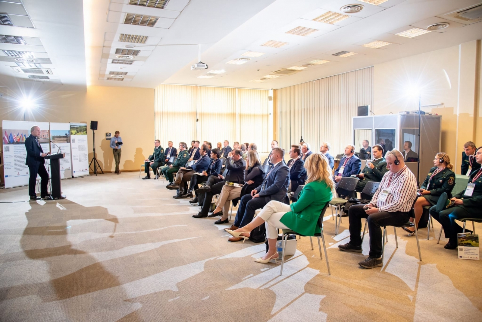 FOTO: Eiropas Komisijas Migrācijas un iekšlietu ģenerāldirektorāta delegācija apmeklē VRS