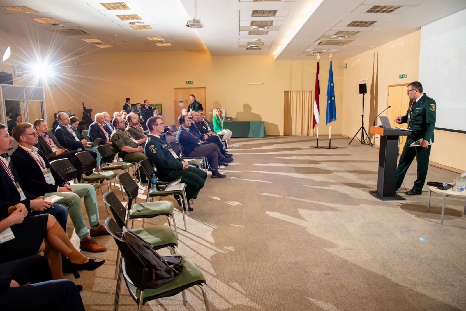 FOTO: Eiropas Komisijas Migrācijas un iekšlietu ģenerāldirektorāta delegācija apmeklē VRS