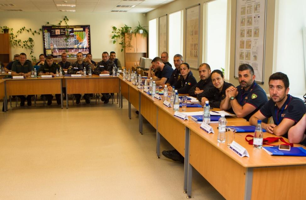 Valsts robežsardzes koledžā norisinās FRONTEX aģentūras kinoloģijas instruktoru apmācību kurss