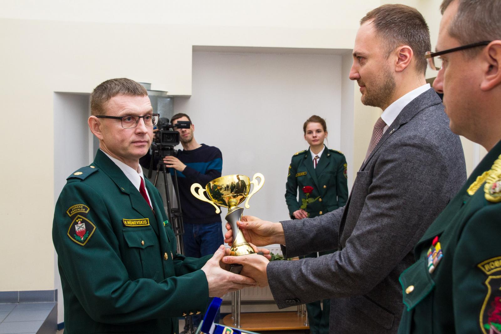 FOTO: Atskaites sanāksme