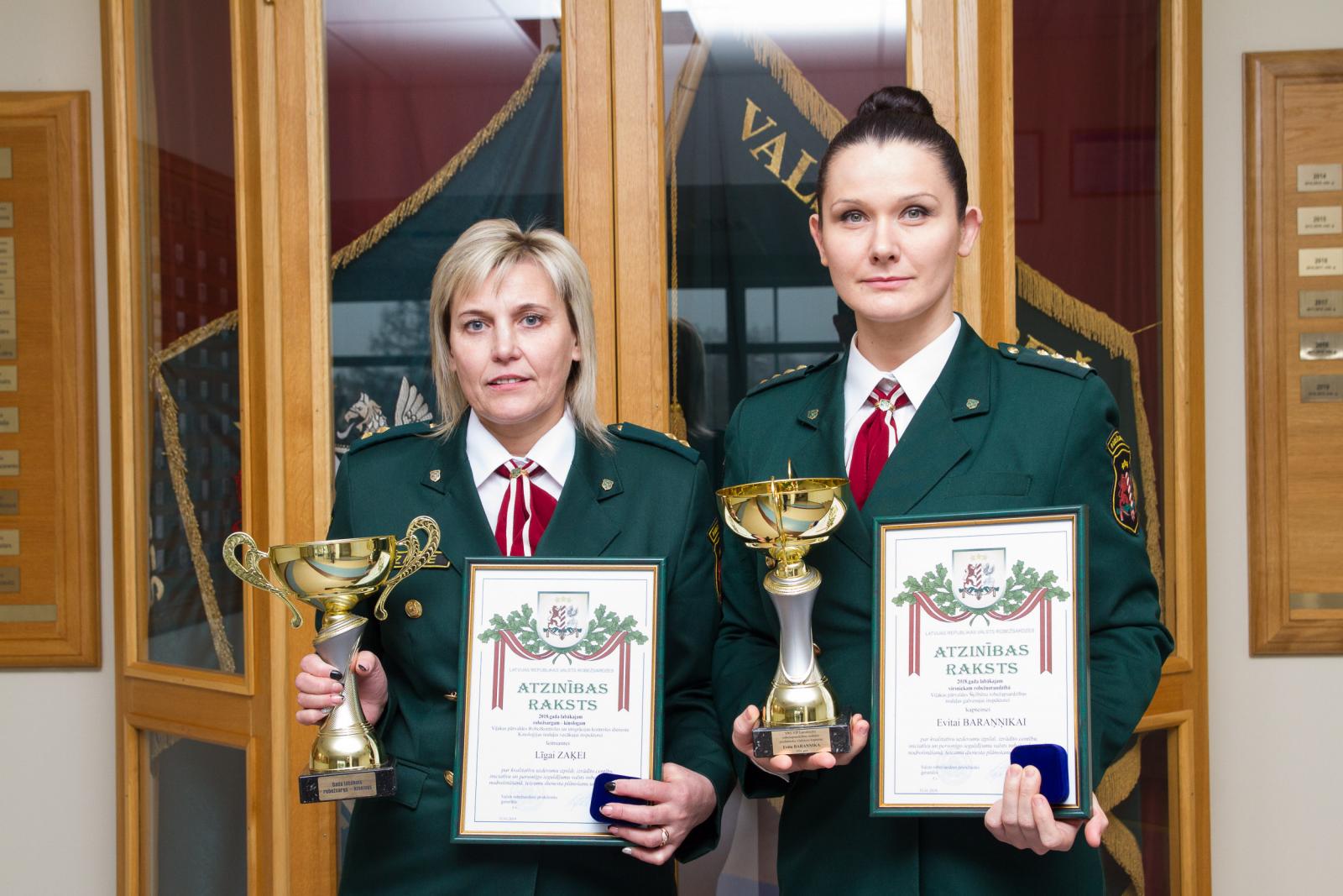 FOTO: Atskaites sanāksme