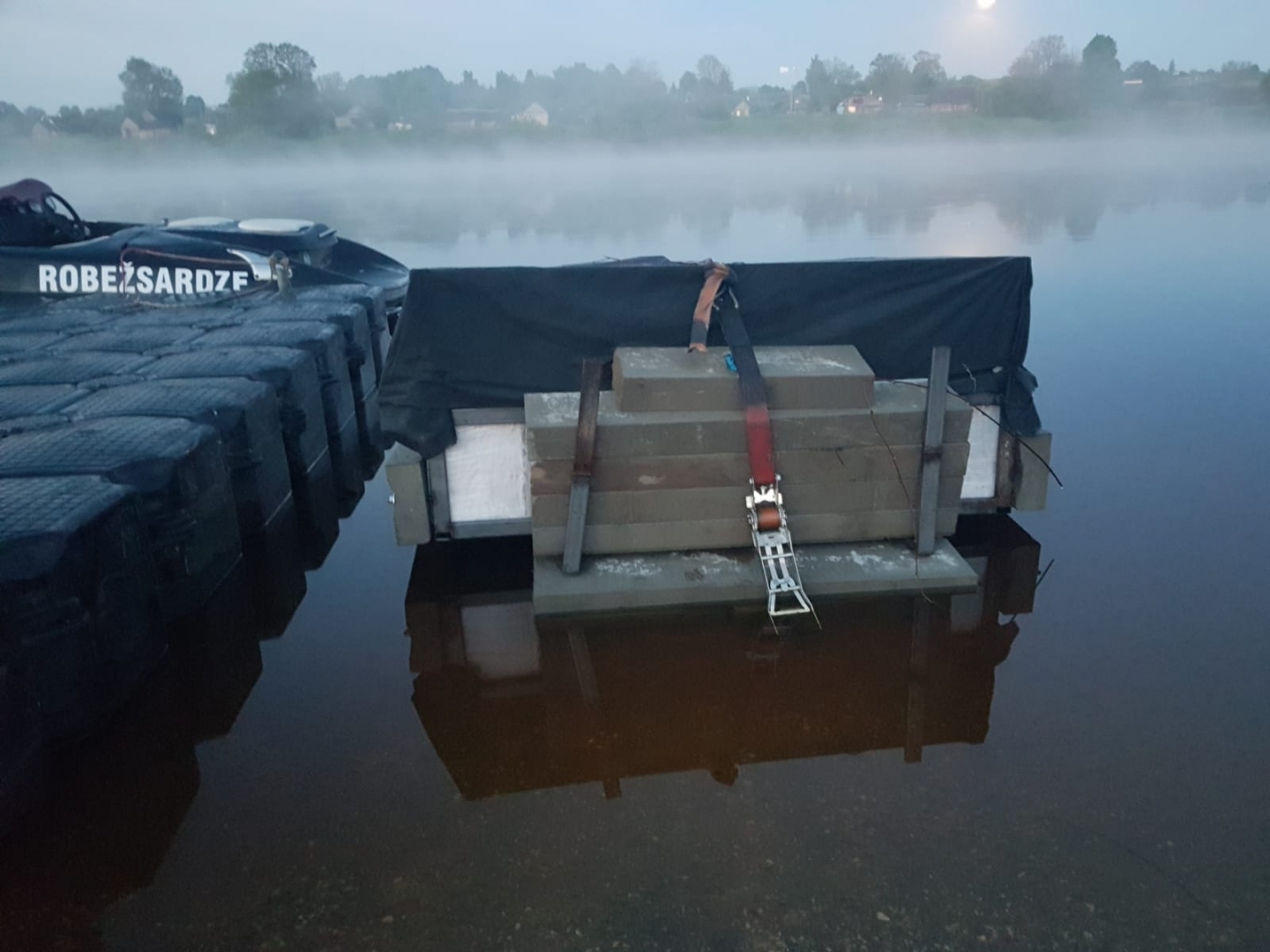 FOTO: Kontrabandas cigaretes