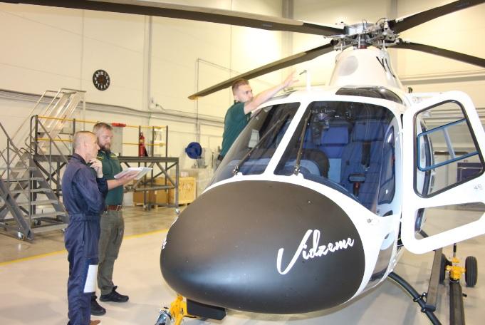 VRS Aviācijas pārvaldes piloti iegūst “Agusta 119 MKII” helikoptera tipa kvalifikāciju