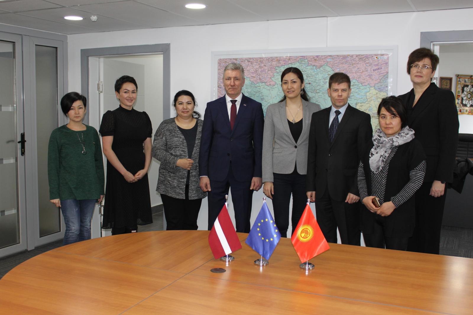 foto: Valsts robežsardzes priekšnieks vizītē Kirgizstānā