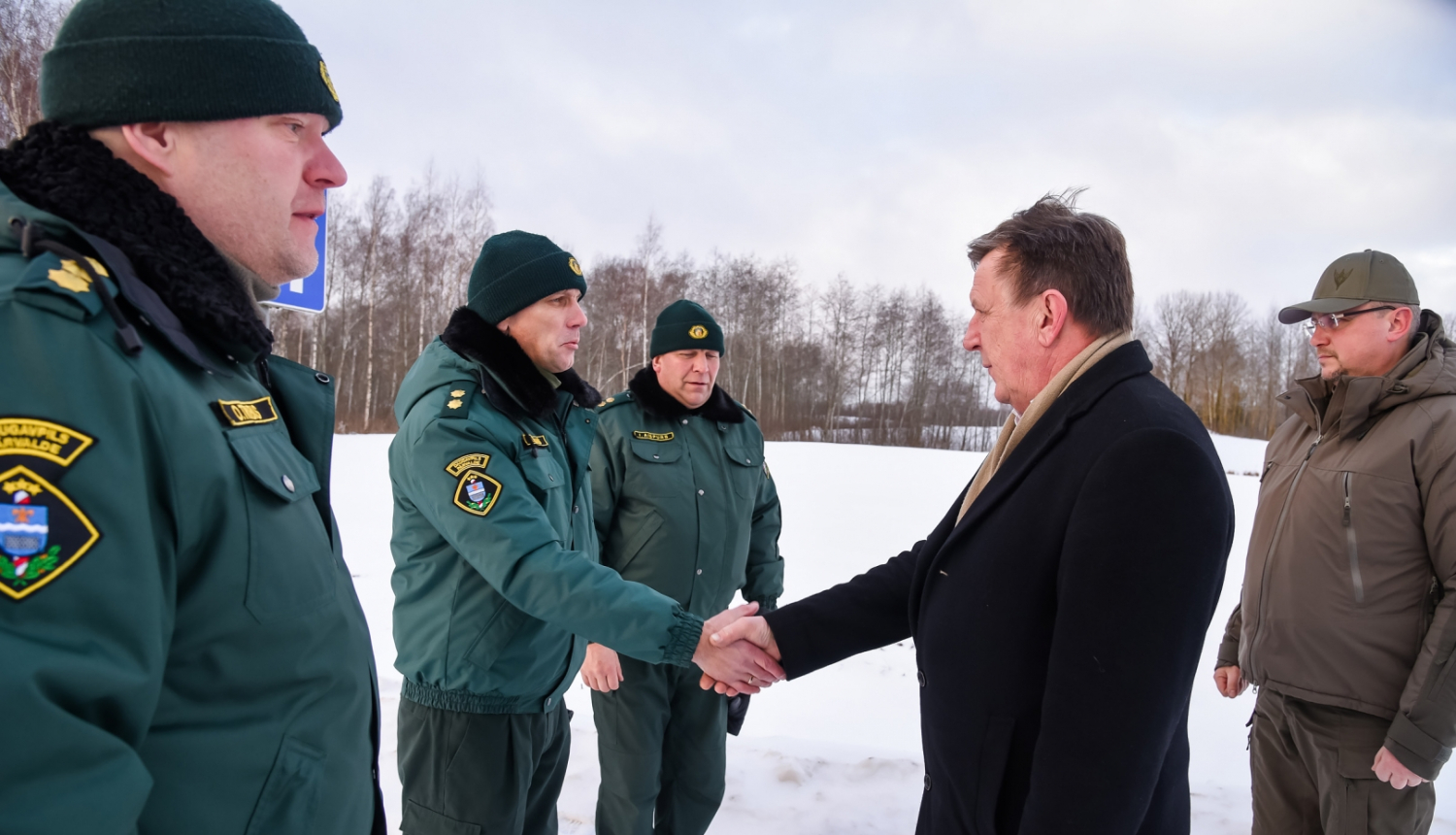 Valsts robežsardzes priekšnieks kopā ar Iekšlietu ministru apmeklē valsts robežu