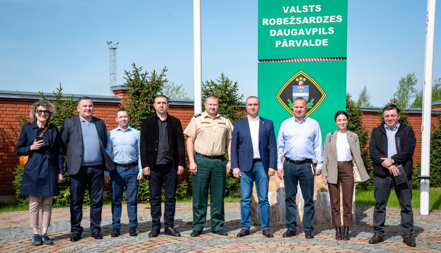 FOTO: Gruzijas delegācijas pārstāvji apmeklē Valsts robežsardzi