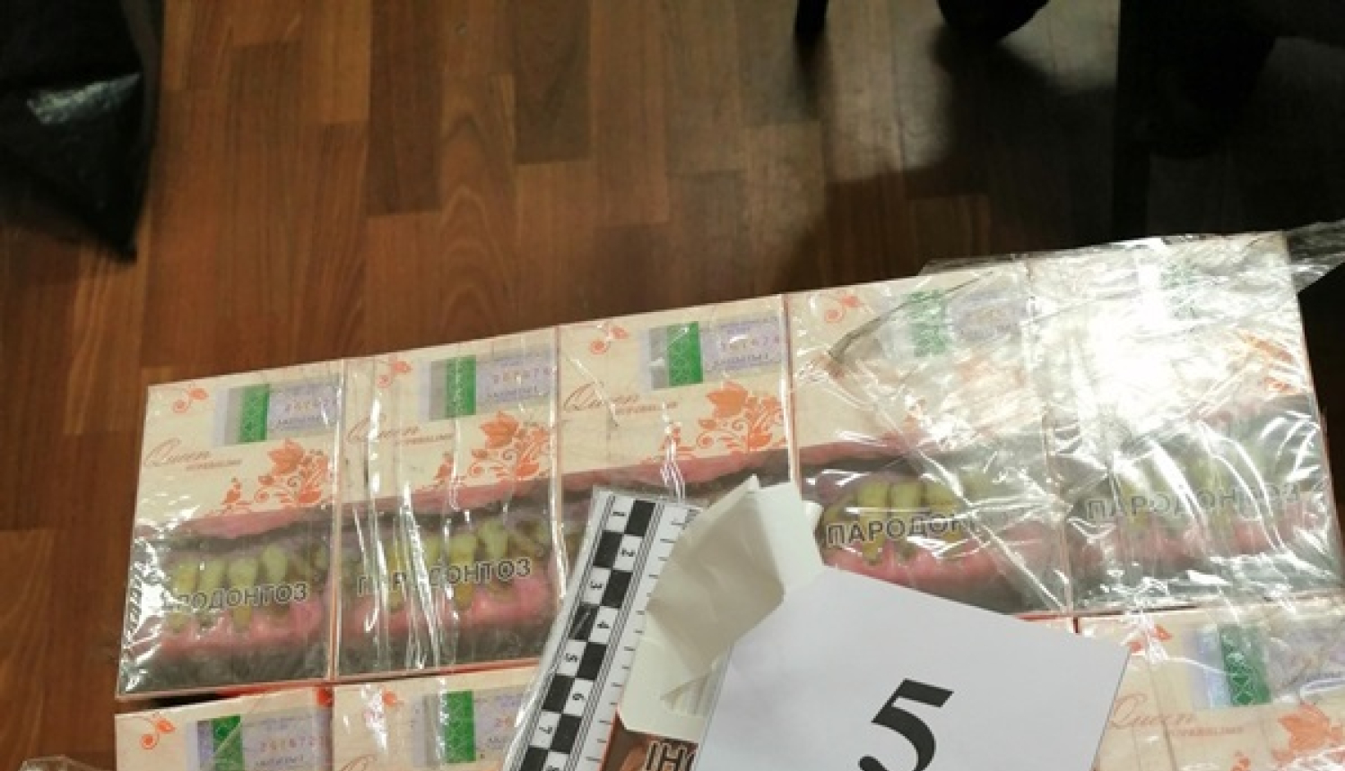 Robežsargi izņem 30 000 kontrabandas cigarešu 