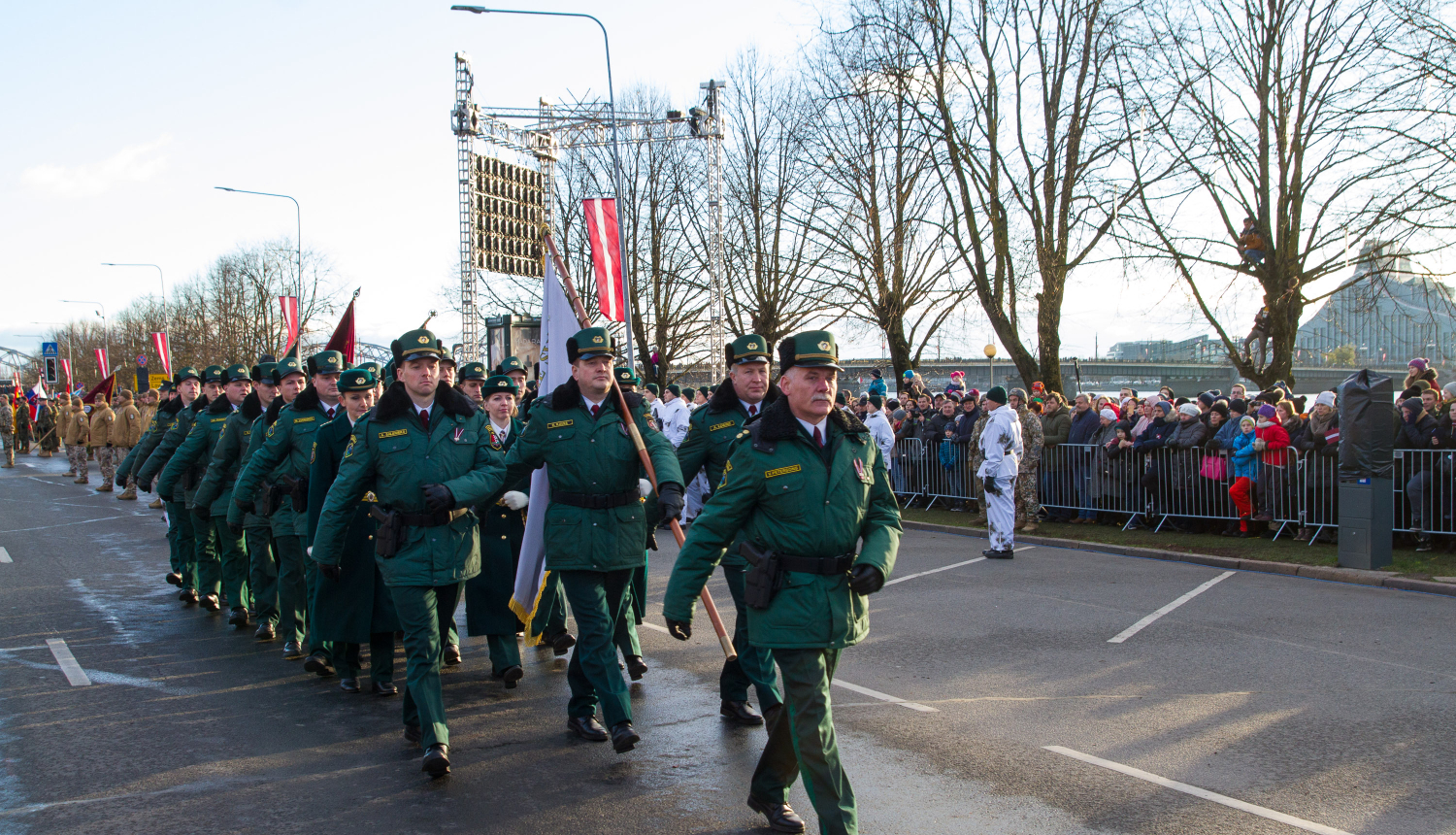 Foto: Latvijas dzimšanas dienai veltītie svētku pasākumi