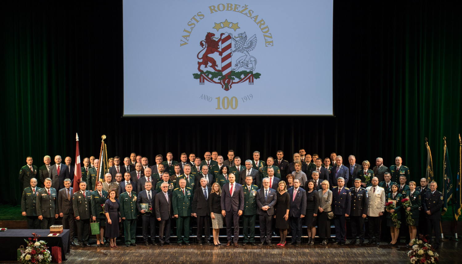 FOTO: VRS 100. gadadienas kopbilde