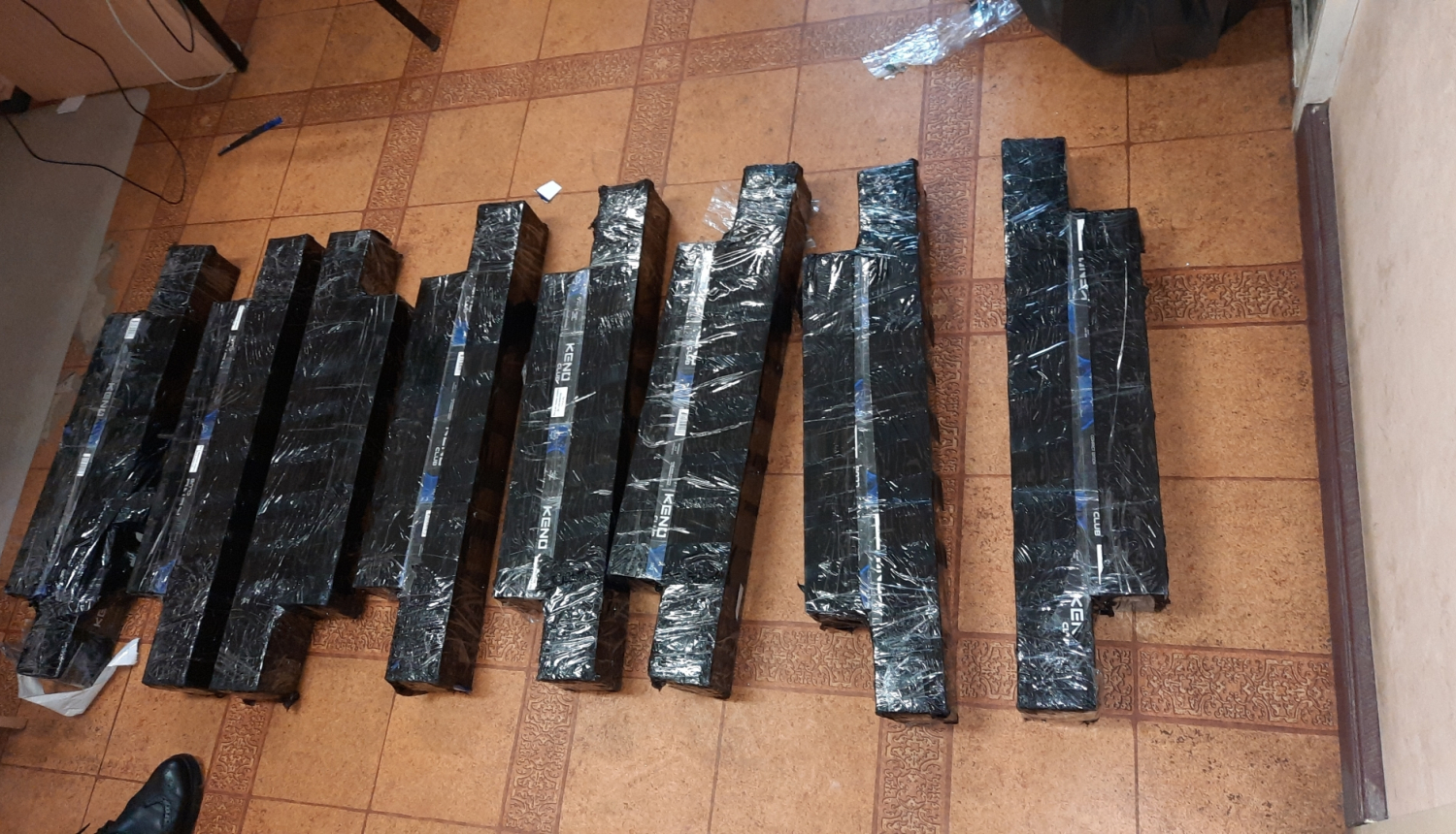 Robežsargi pieķer četras personas cigarešu nelikumīgā pārvietošanā 