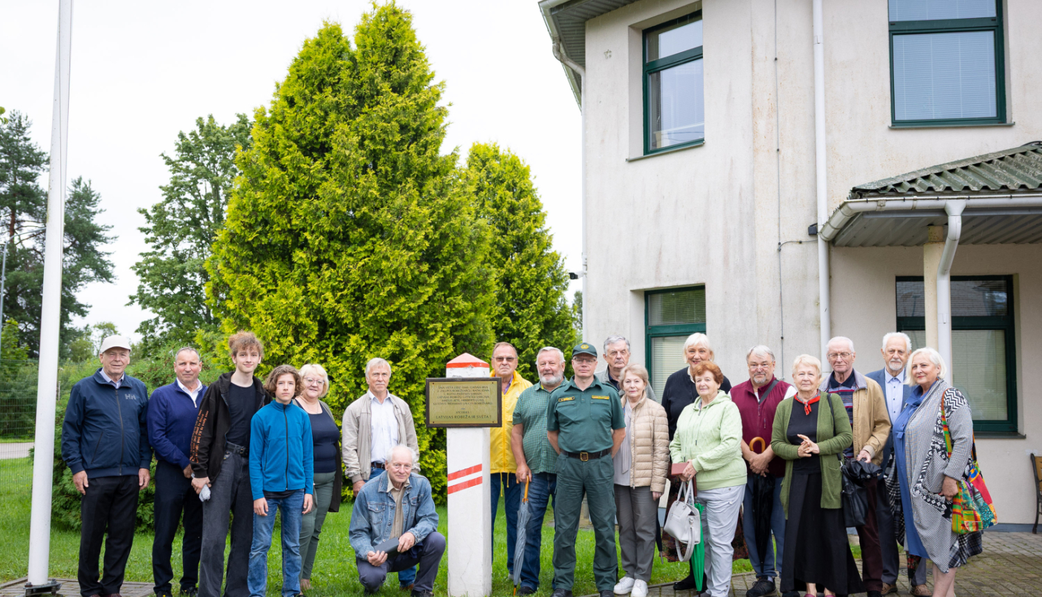 FOTO: Kopā ar 4. maija deklarācijas kluba pārstāvjiem
