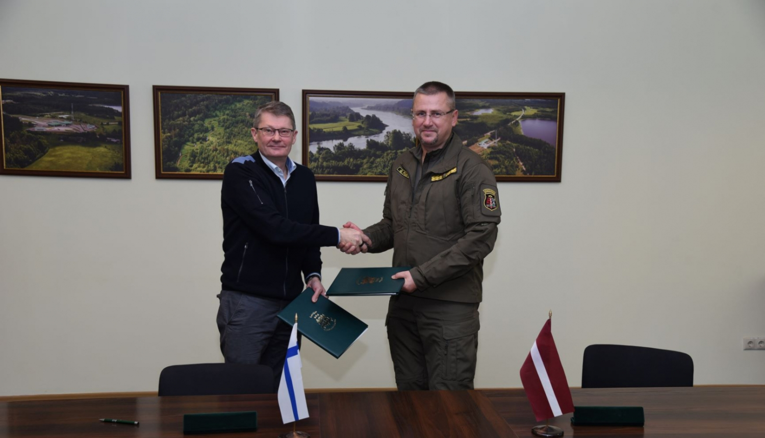 Tiekas Latvijas un Somijas Robežapsardzības iestāžu vadītāji