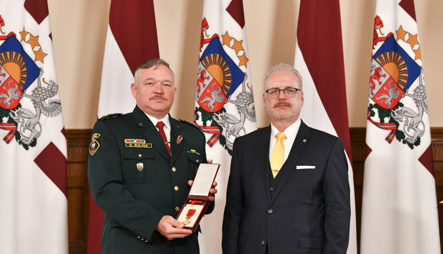 Robežsargi saņem valsts augstāko apbalvojumu
