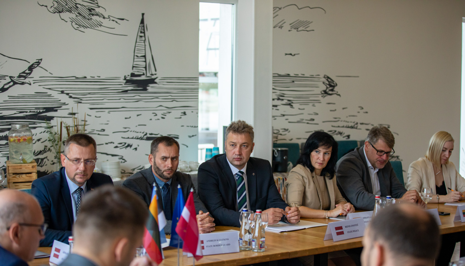 FOTO: VRS priekšnieks Lietuvā