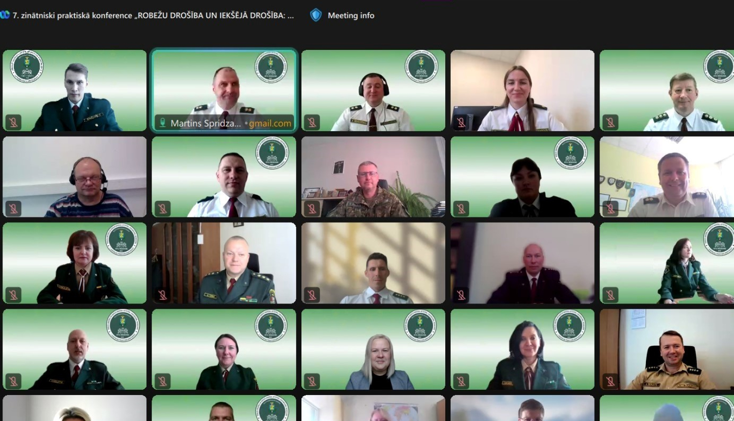 FOTO: Konferences dalībnieku kopbilde