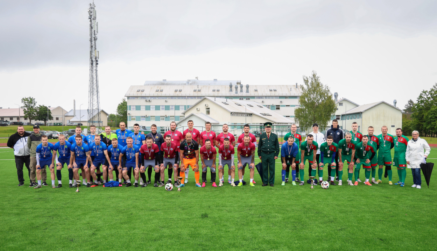 FOTO: Futbola sacensību dalībnieki