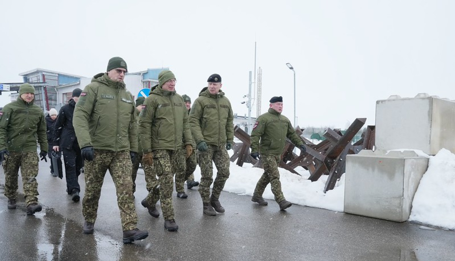FOTO: Prezidenta vizīte uz robežas