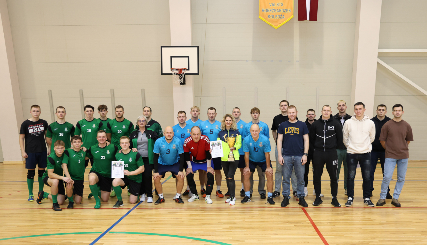 FOTO: Futbola komanda