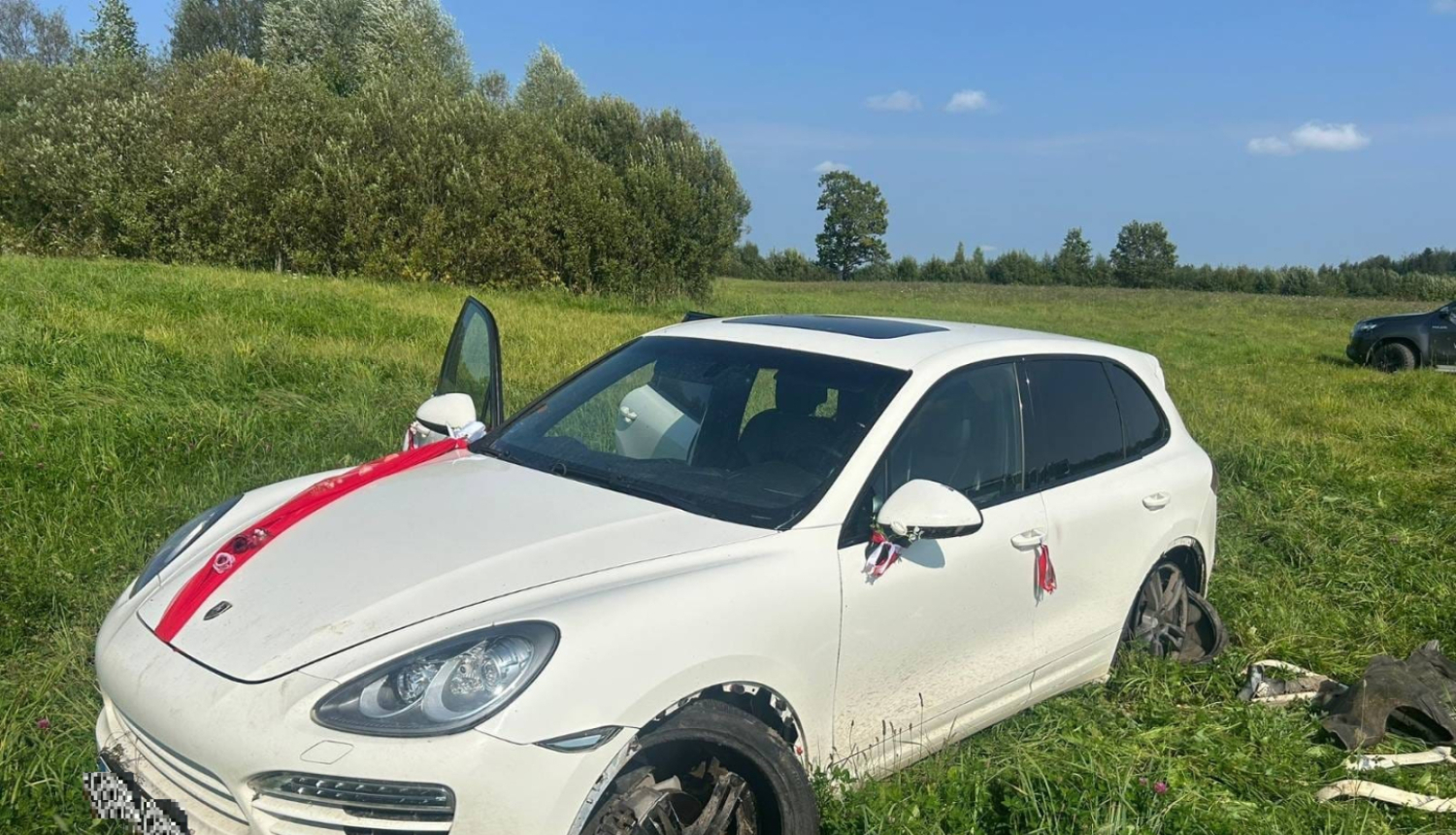 FOTO: Pārkāpēju auto