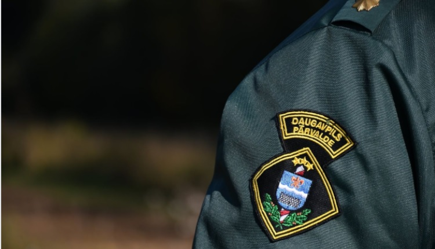 FOTO: Daugavpils pārvaldes uzšuve