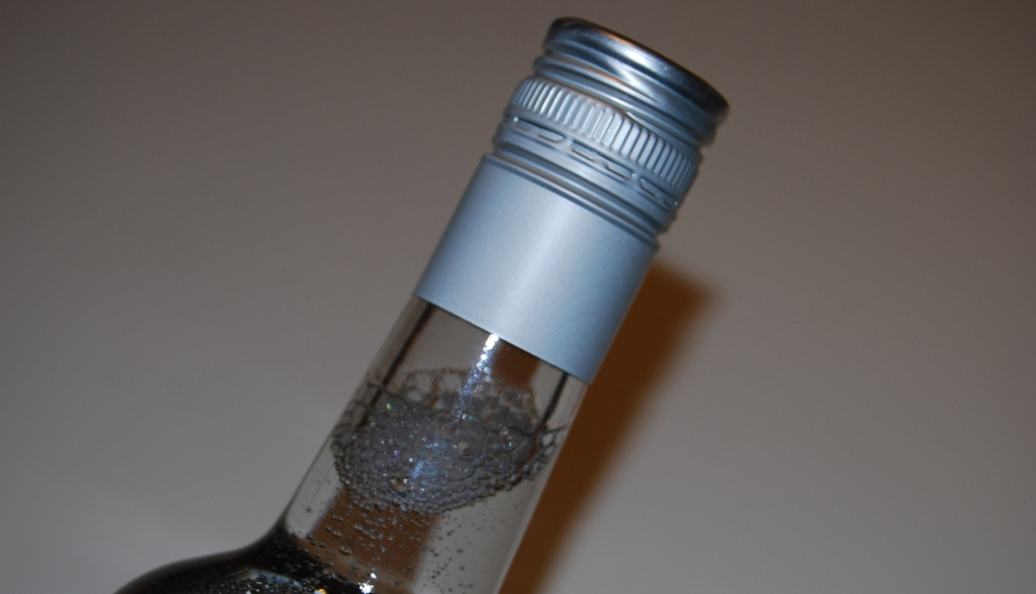 FOTO: Degvīna pudele