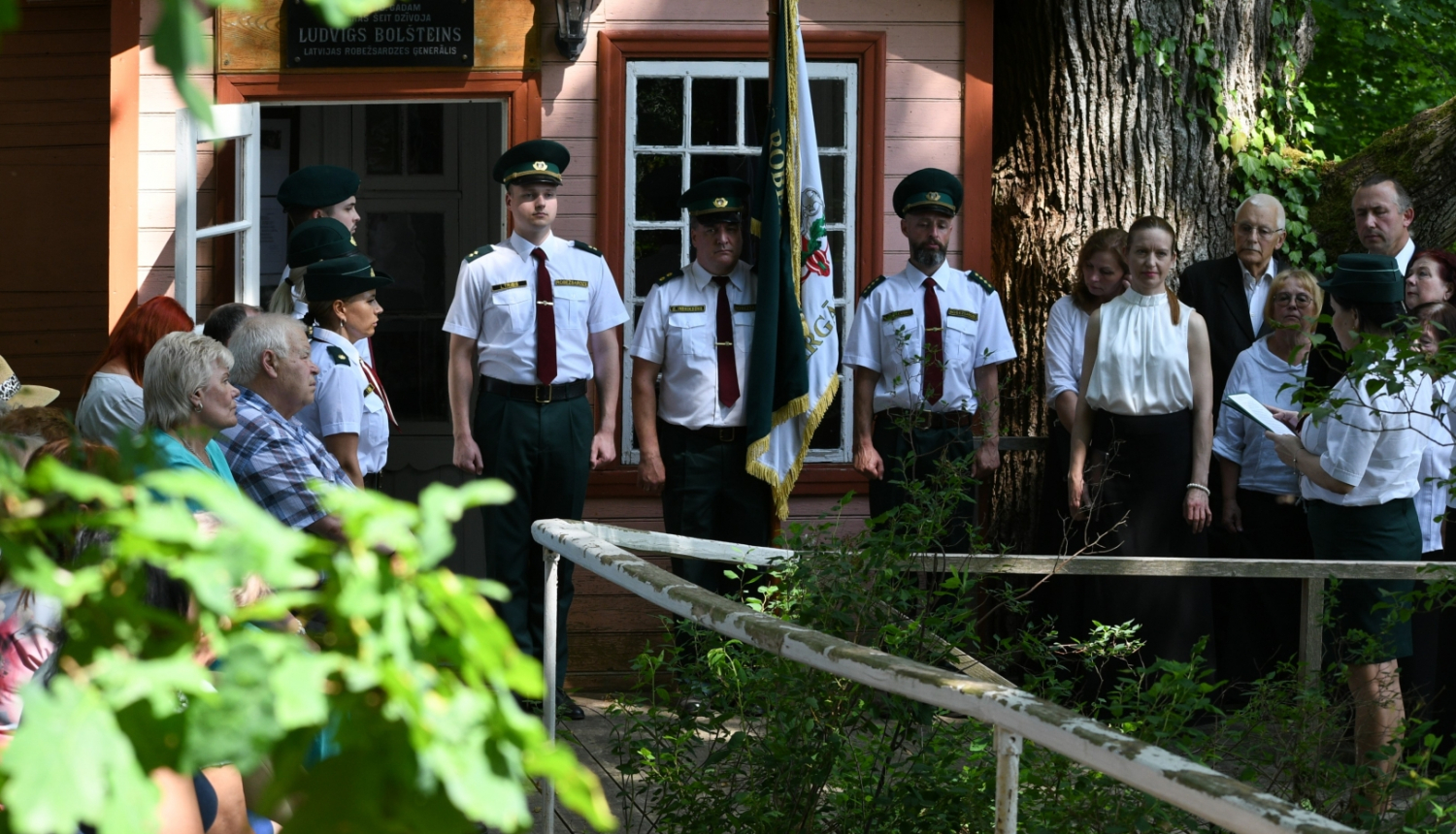 Norisinājās ģenerāļa L. Bolšteina piemiņas pasākums