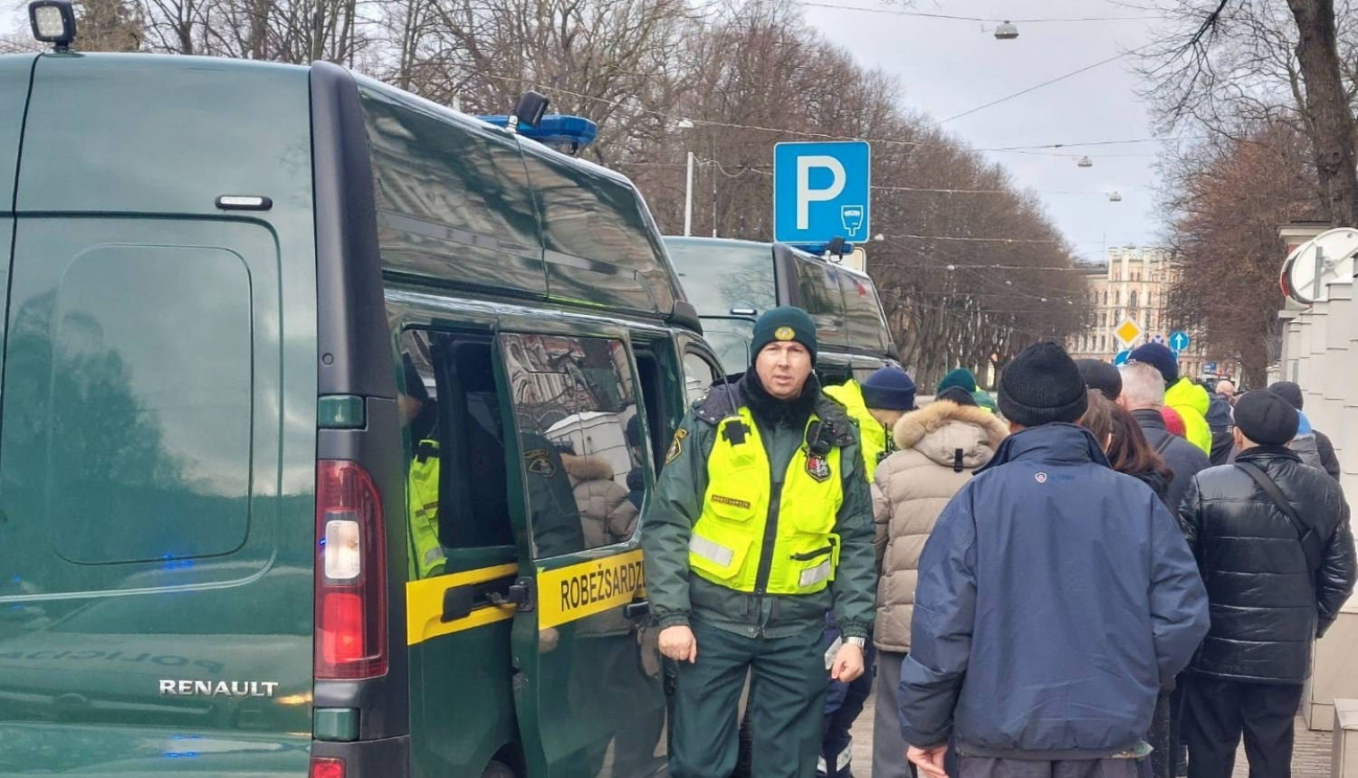 FOTO: Robežsargs veic dienesta pienākumus