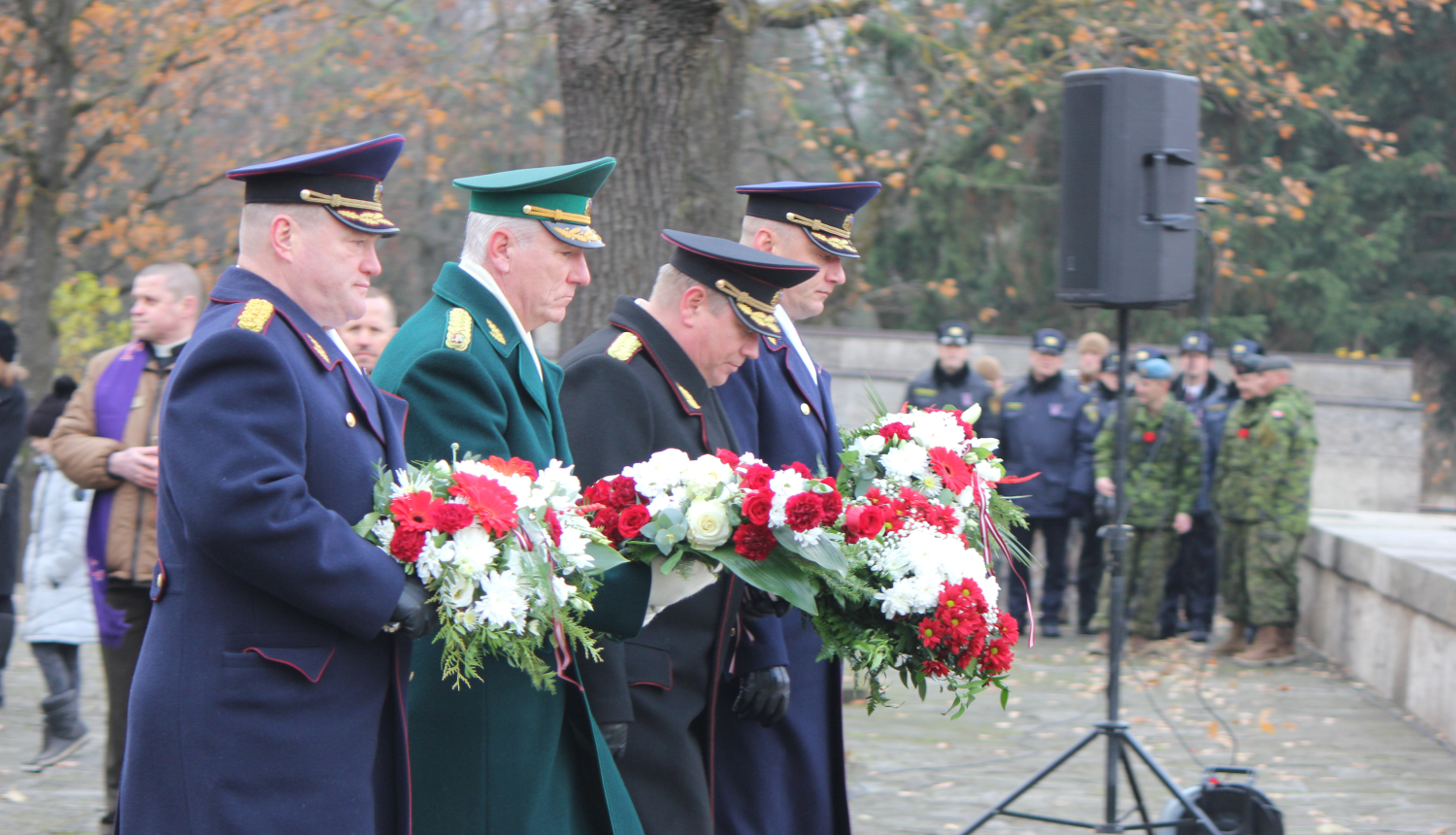 foto: Robežsargi godina Latvijas brīvības cīnītājus un karavīrus