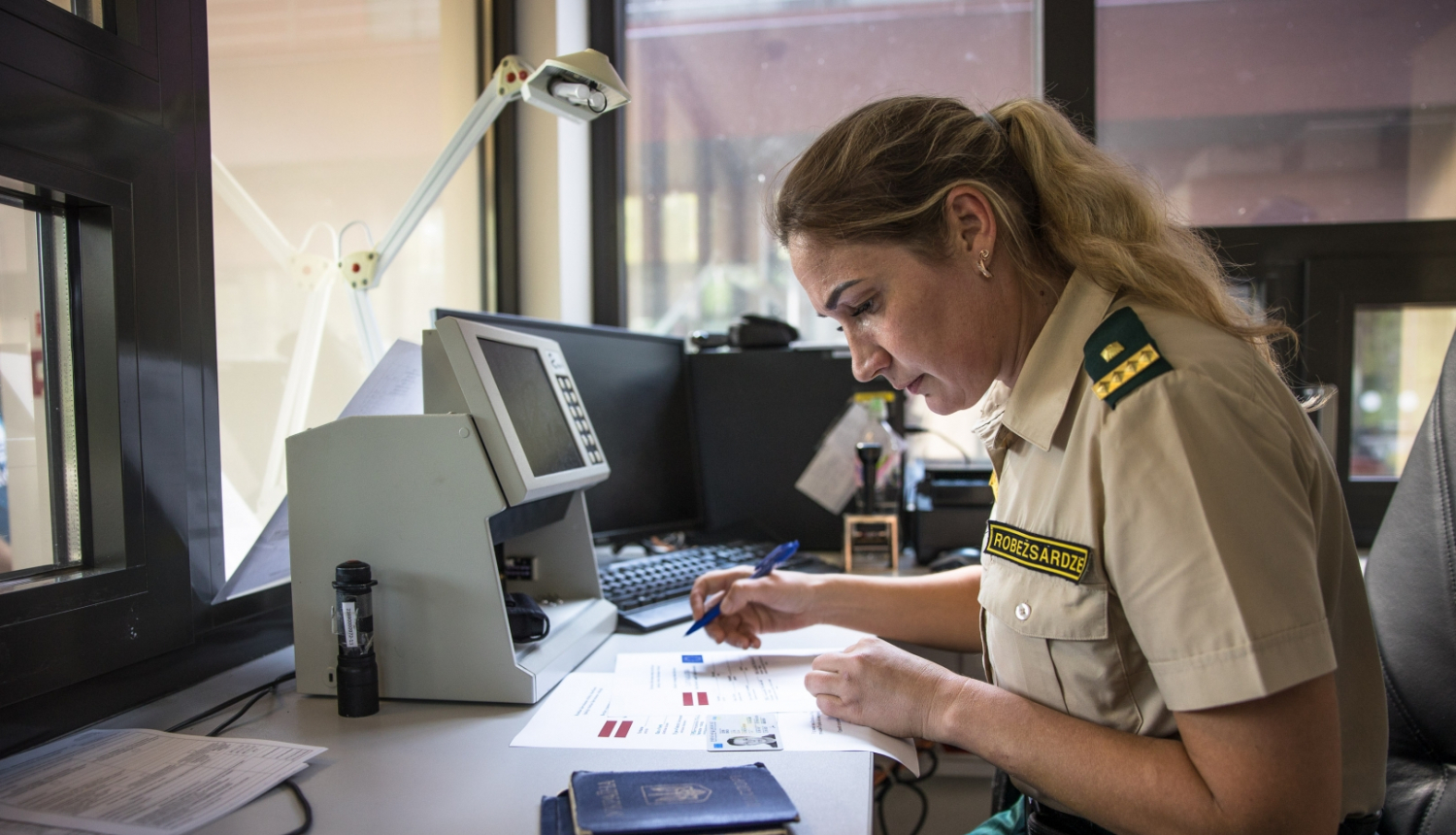 FOTO: Robežsargs dienesta vietā