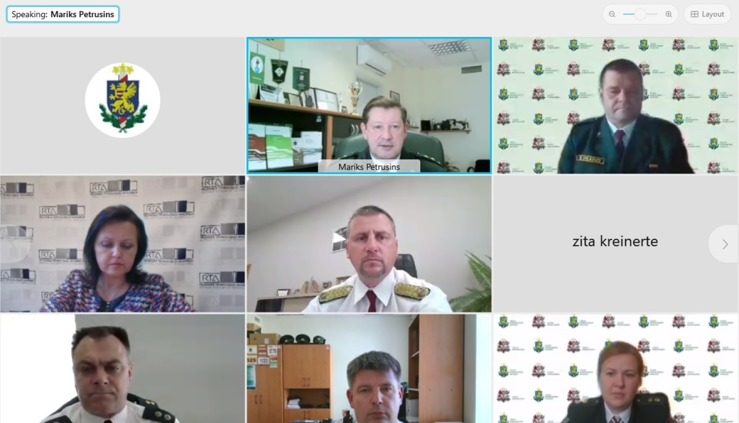 FOTO: Ekrānšāviņš ar konferences dalībniekiem