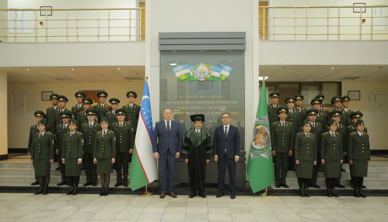 FOTO: Bomca dalībnieku kopbilde