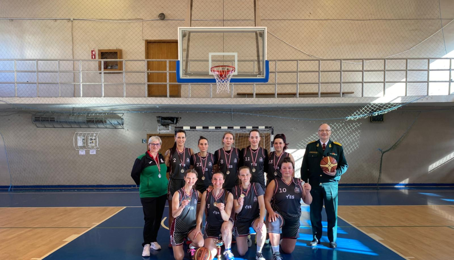 Basketbola komandas kopbilde