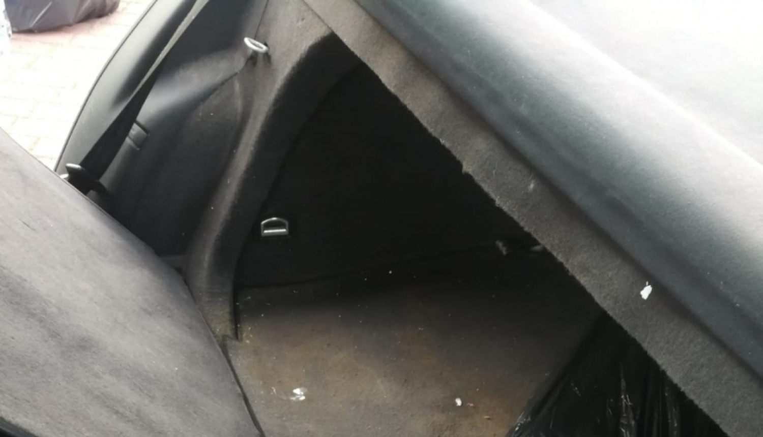 Robežsargi pieķer vīrieti cigarešu nelikumīgā pārvietošanā 