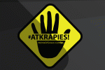 FOTO: Atkrāpies baneris