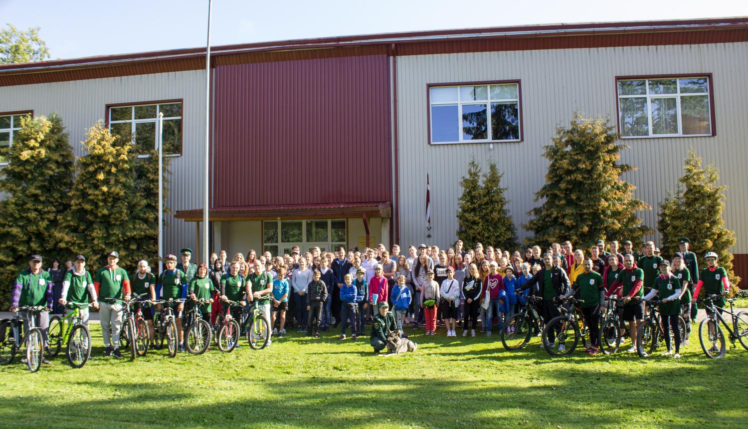 FOTO: Velobrauciena kopbilde