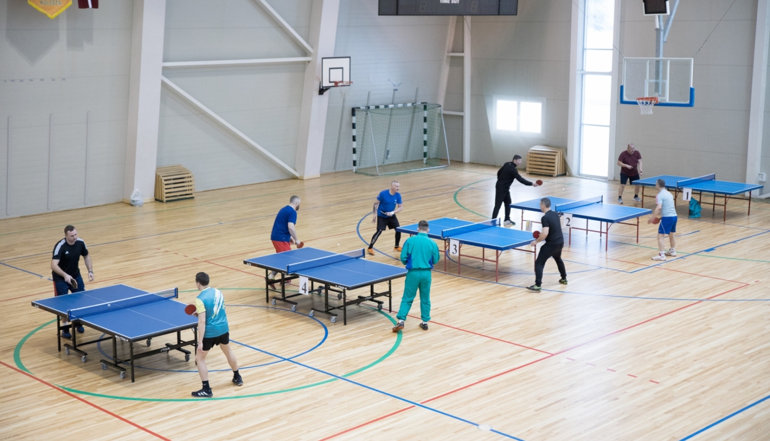 FOTO: Sacensības galda tenisā