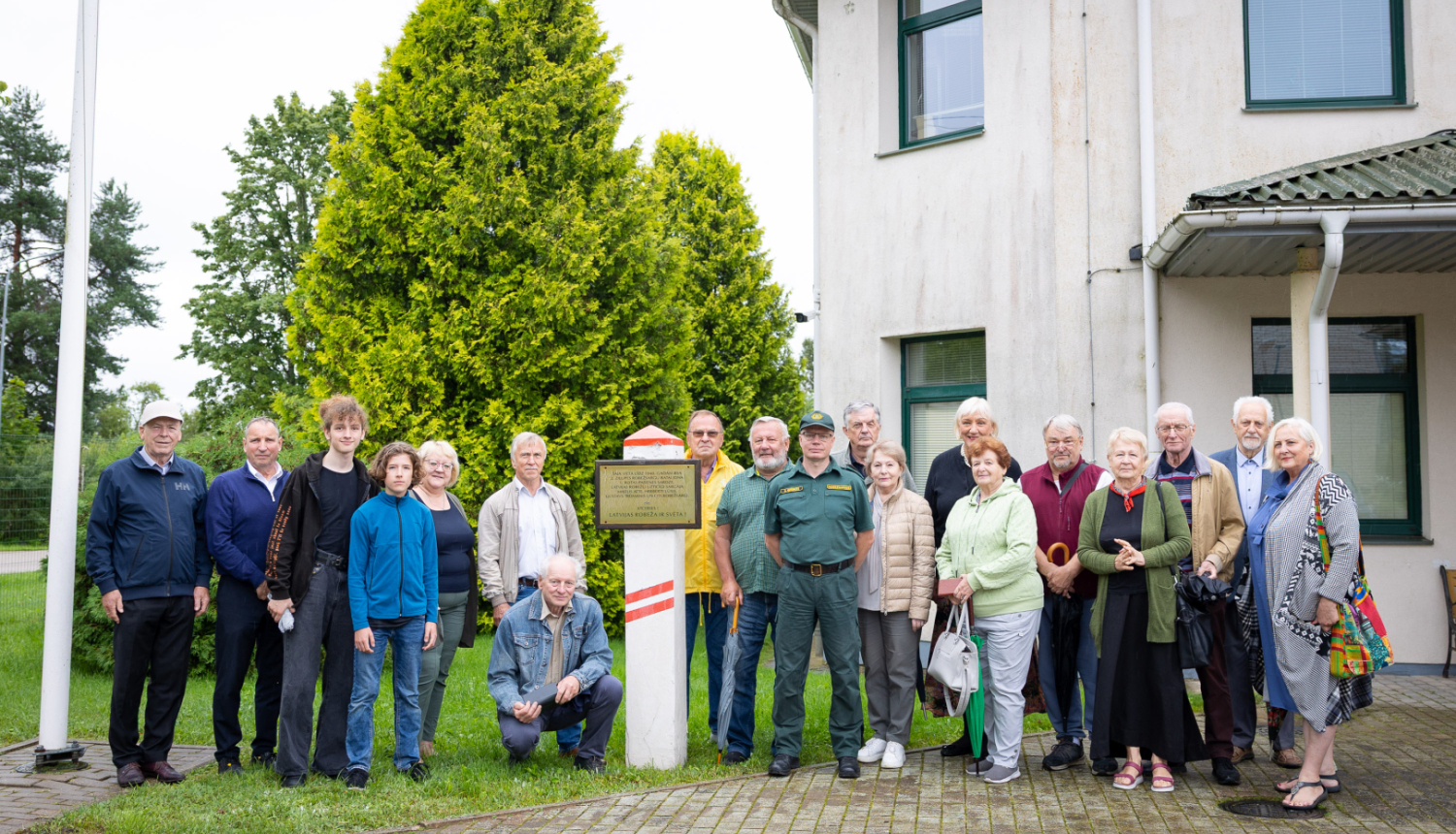 FOTO: Kopā ar 4. maija deklarācijas kluba pārstāvjiem
