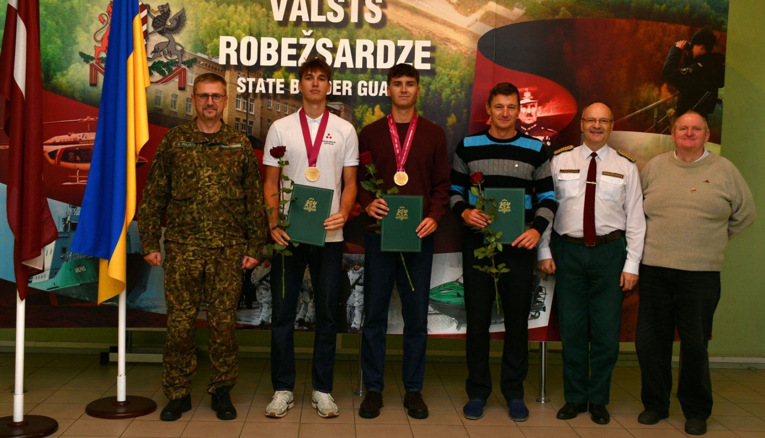 FOTO: VRS priekšnieks ar sportistiem