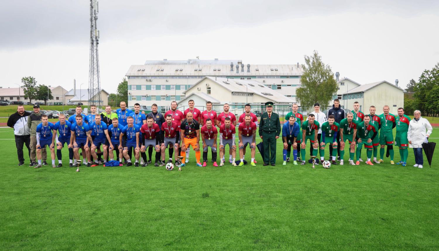 FOTO: Futbola sacensību dalībnieki