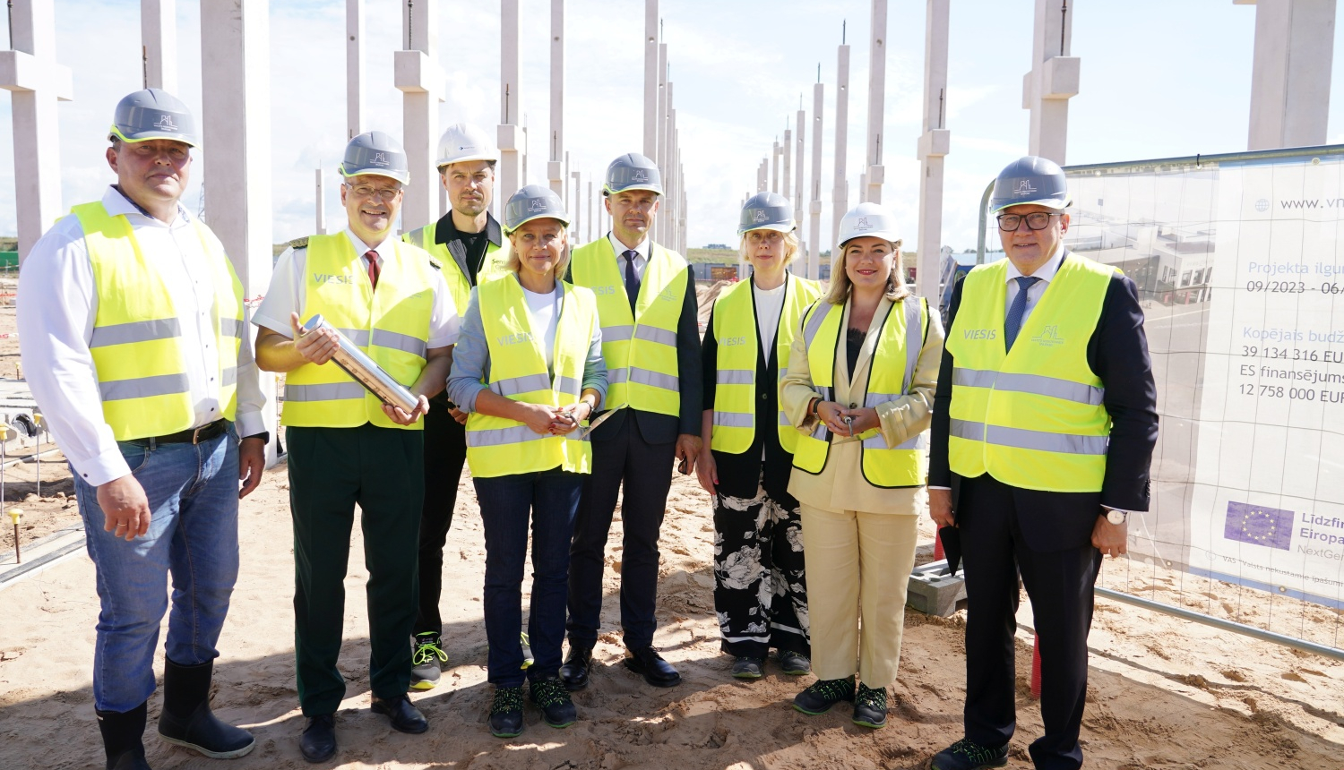 FOTO: Kapsulas ierakšanas kopfoto