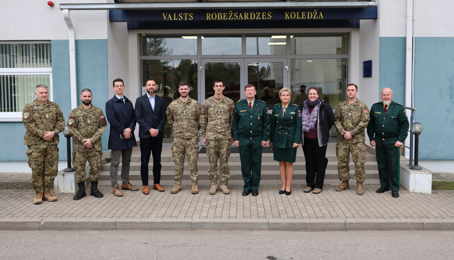 FOTO: Kanādas delegācija viesojas VRK