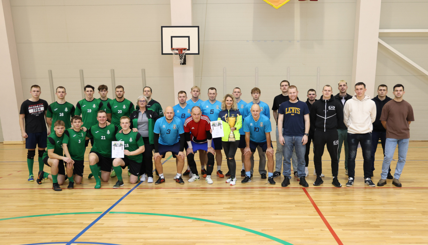 FOTO: Futbola komanda