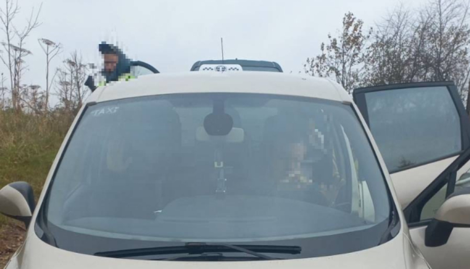 FOTO: Likumpārkāpēju auto