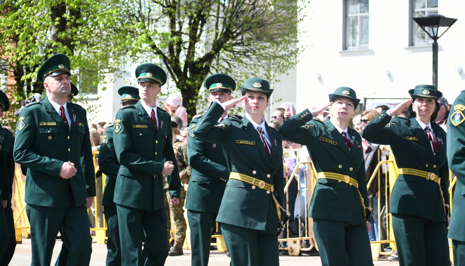 FOTO: Robežsargi piedalās 4. maija svinībās Rēzeknē