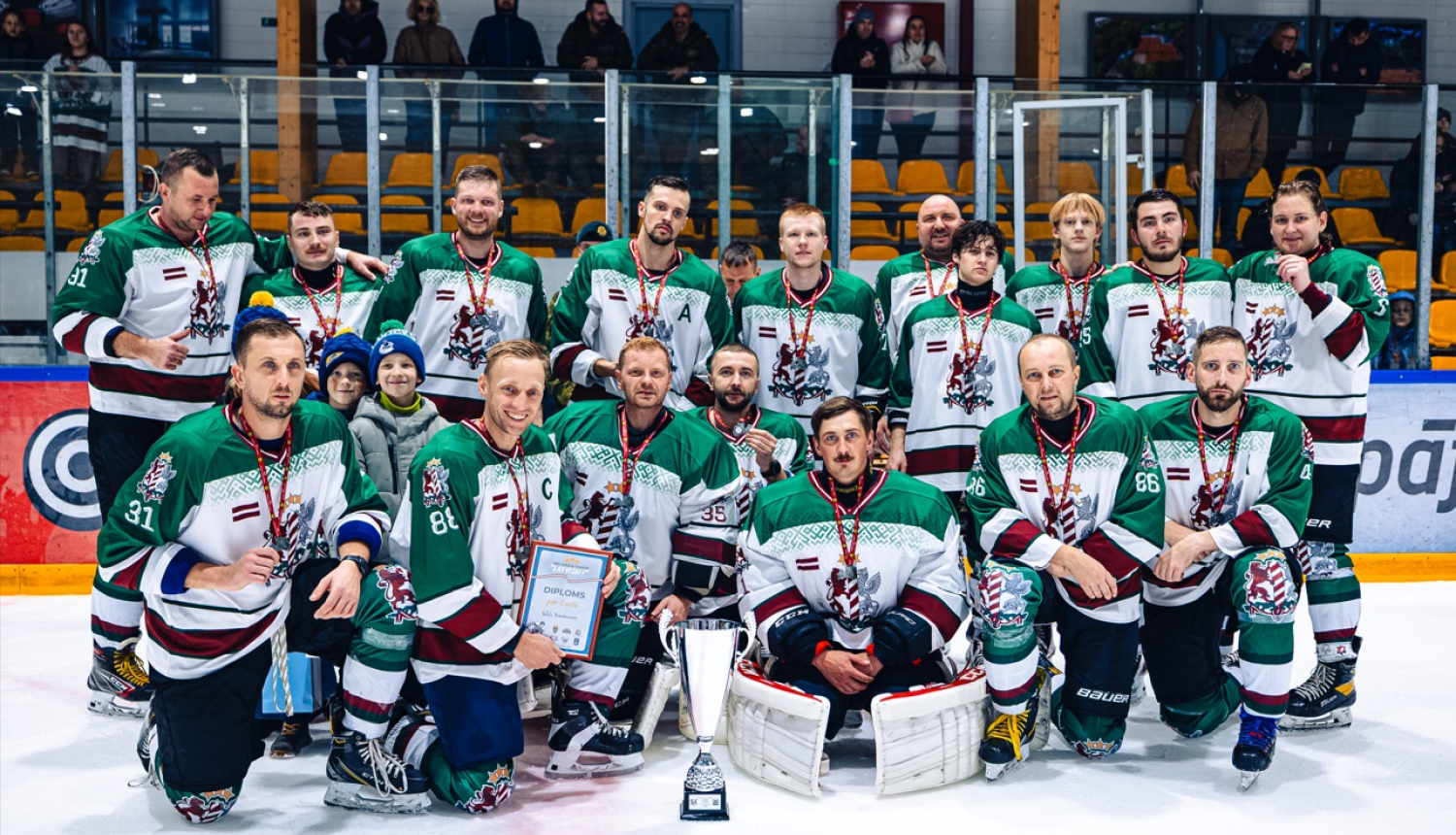 FOTO: Hokeja komanda